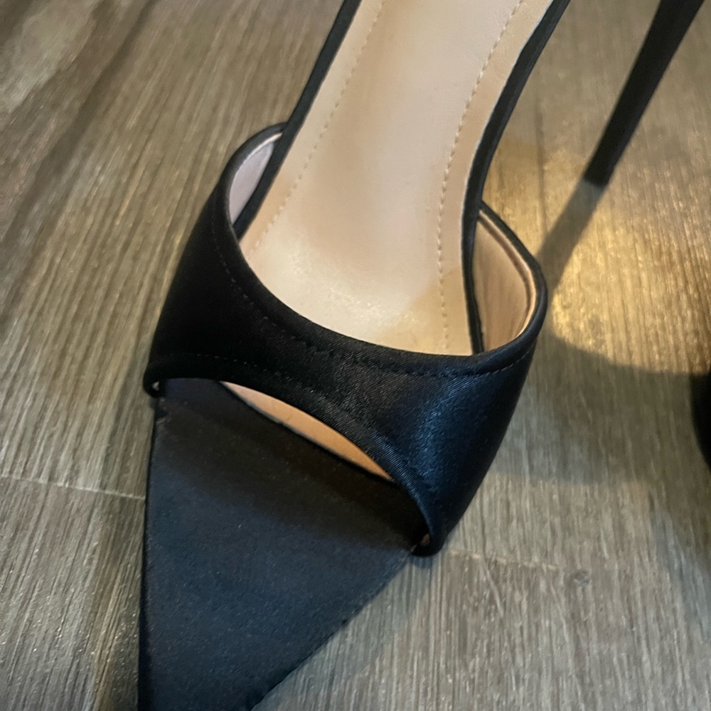 Cape Robbin Black Women's Stiletto Heels - Picture 3 of 5